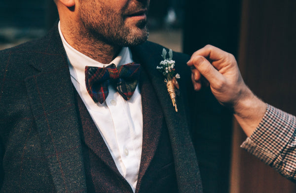 HOW TO TIE CRAVATS, RUCHED TIES, AND BOW TIES