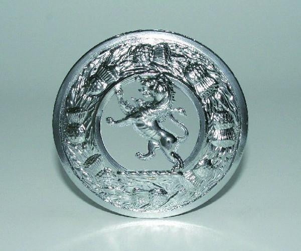 Thistle Plaid Brooch with Lion Rampant Design - Chrome Finish